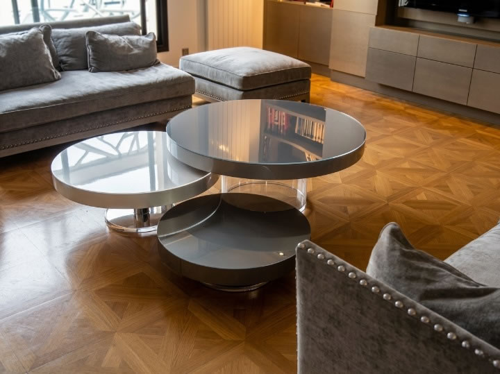Mobilier plastique sur mesure