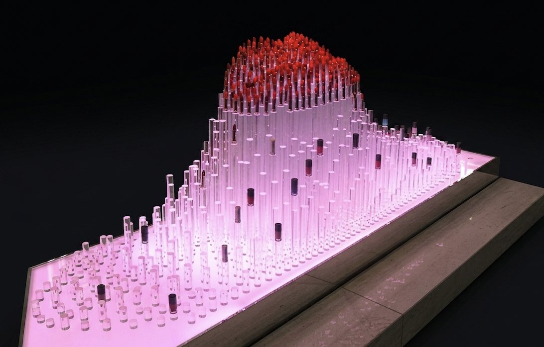 Vitrines & présentoirs plastique sur mesure 7 Vitrine boutique lumineuse en Plexiglas® sur mesure - Aplastic 94