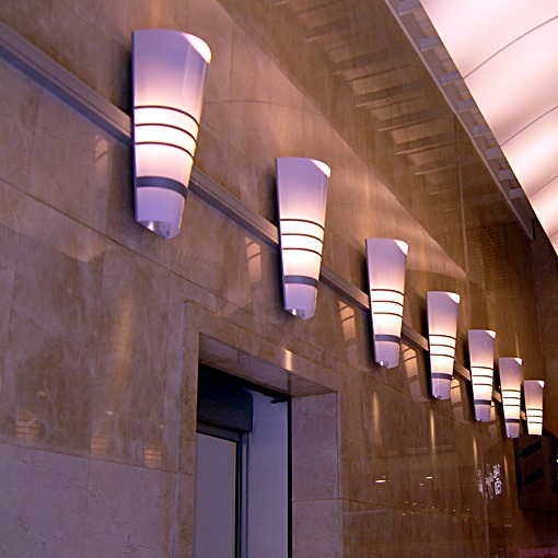 Luminaires muraux en polycarbonate diffusant sur mesure - Aplastic 94